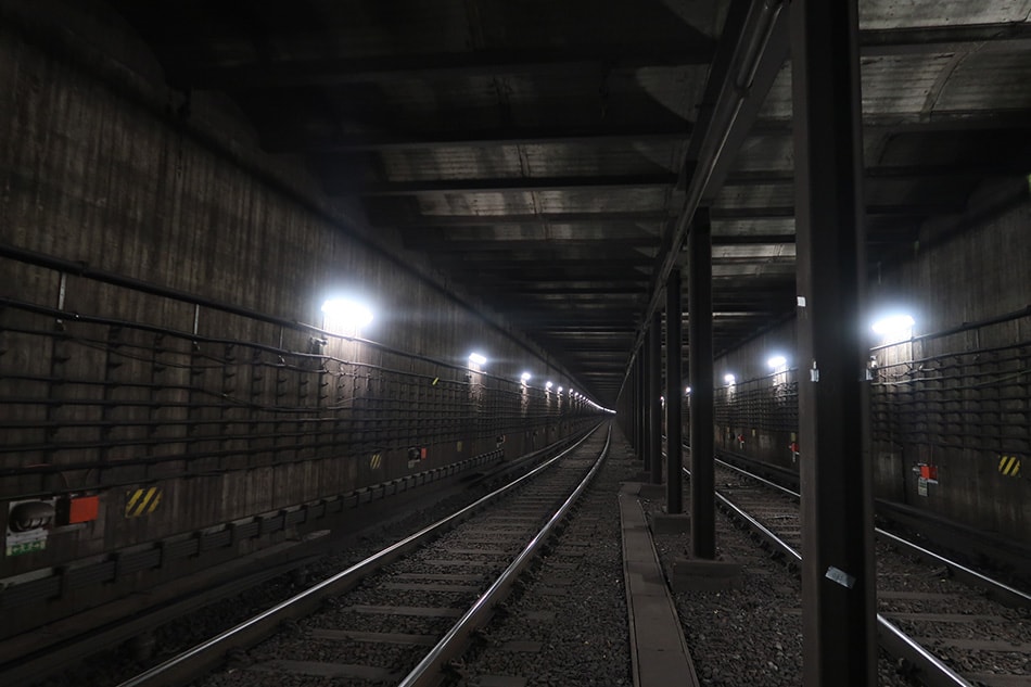 En bild på tunnlarna i Stockholms tunnelbana.